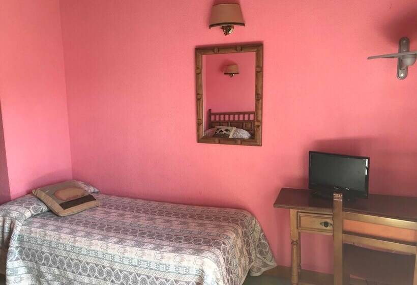 스탠다드 룸, Posada Del Pas