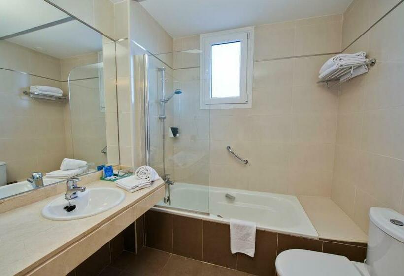 Camera Standard con Terrazza, Porcel Ganivet