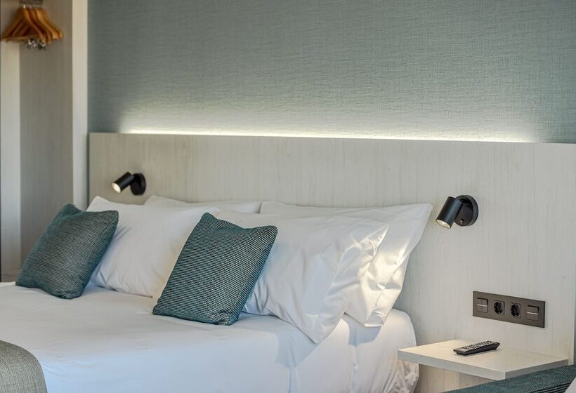 Семейный Номер Deluxe, Ramada Resort by Wyndham Puerto de Mazarron