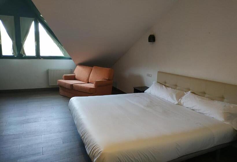 Family Suite, Sabiñanigo Camp &