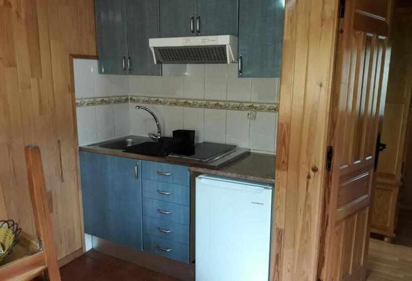 Бунгало Стандарт, Sabiñanigo Camp &
