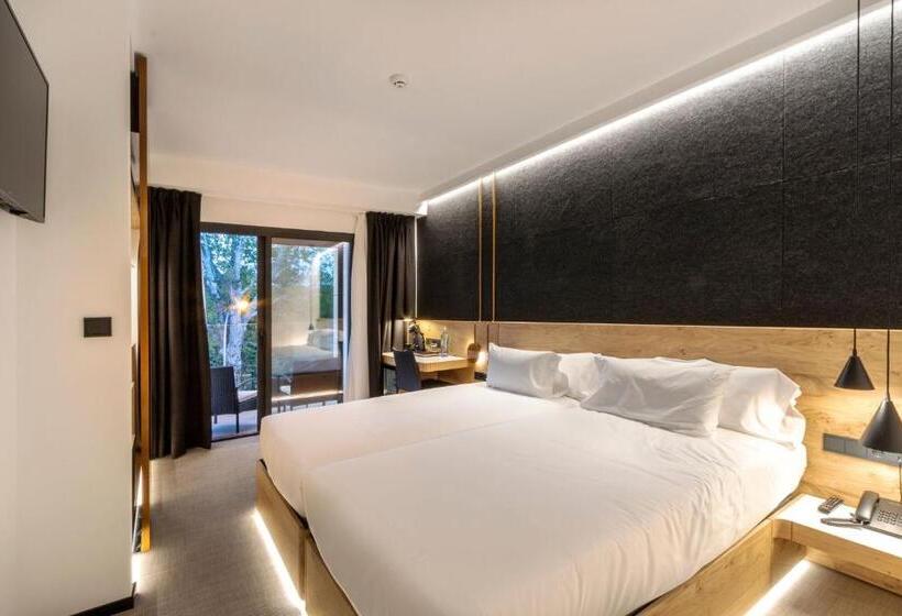 Quarto Estandar com Terraço, Silgar 92