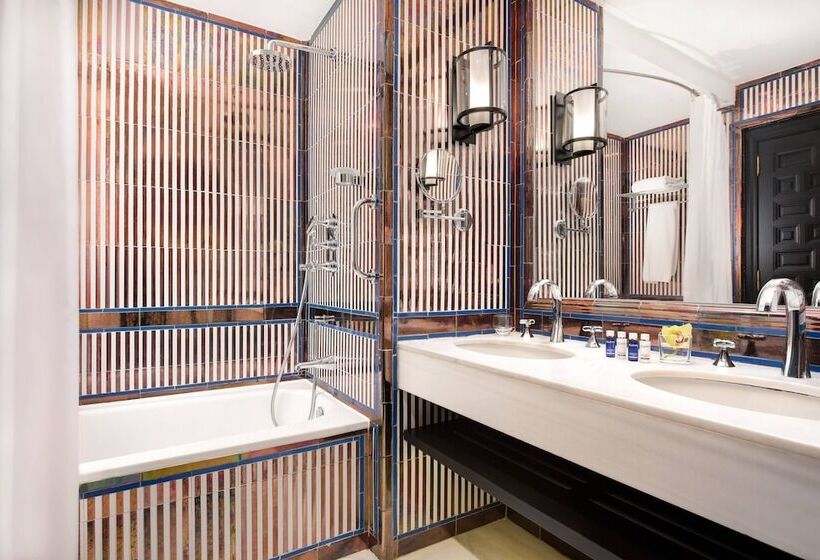 Люкс Повышенной Комфортности, Alfonso Xiii, A Luxury Collection Hotel, Seville