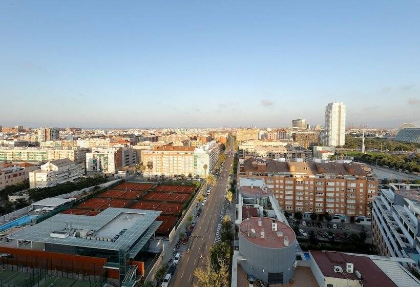 Habitación Triple Estándar, Exe Rey Don Jaime
