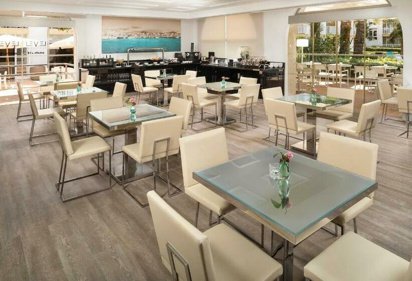ジュニアスイート, ME Marbella Luxury Lifestyle Hotel