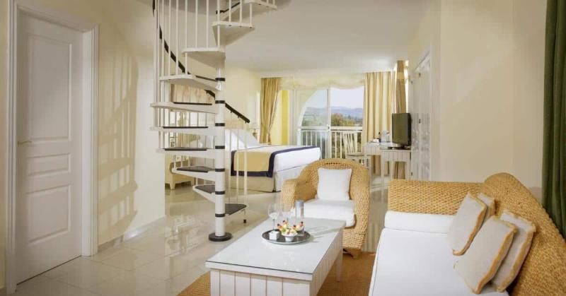 Suíte Júnior Executivo, ME Marbella Luxury Lifestyle Hotel