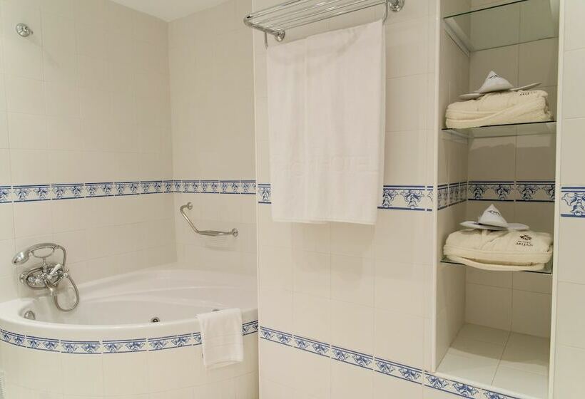 스위트, Trh Mijas