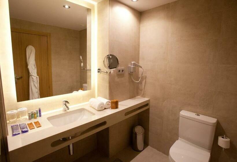 اتاق استاندارد, M.a. Hotel Sevilla Congresos