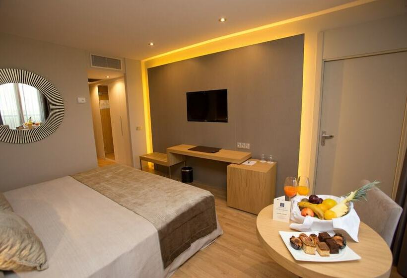 اتاق خانوادگی, M.a. Hotel Sevilla Congresos