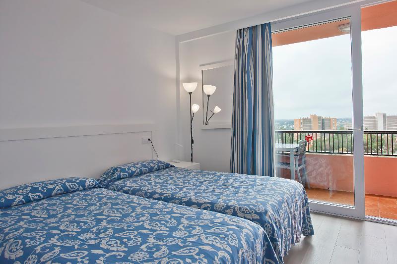 Люкс 2 Спальни, ME Marbella Luxury Lifestyle Hotel