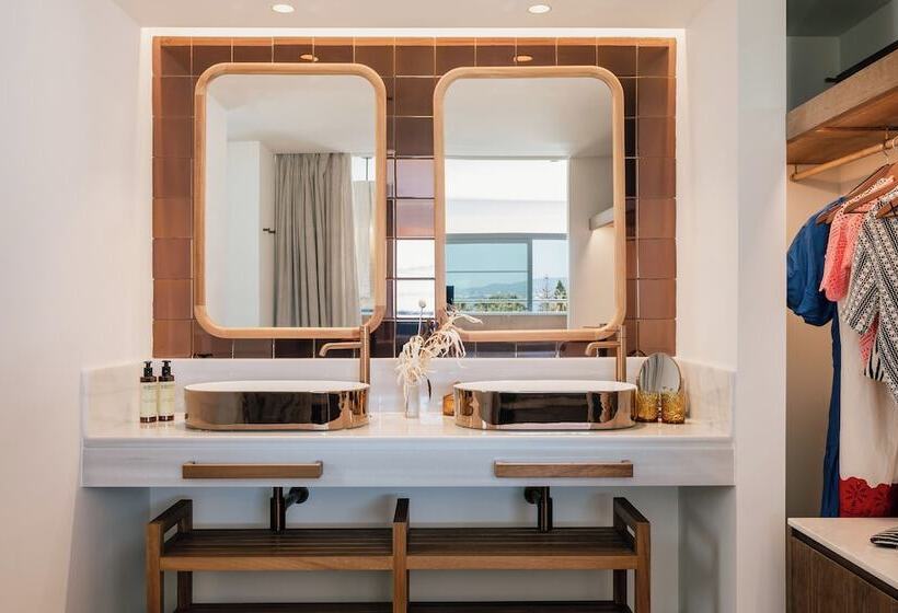 Quarto Ático, ME Marbella Luxury Lifestyle Hotel