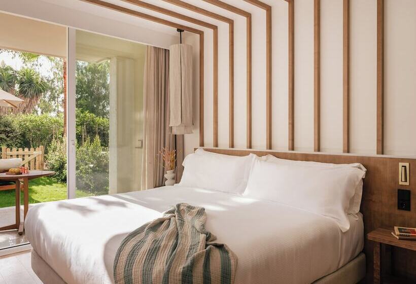 سوییت جونیور سوپریور, ME Marbella Luxury Lifestyle Hotel