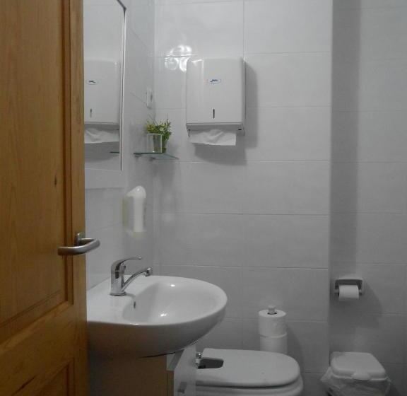 اتاق استاندارد یک نفره, Hostal El Callejon