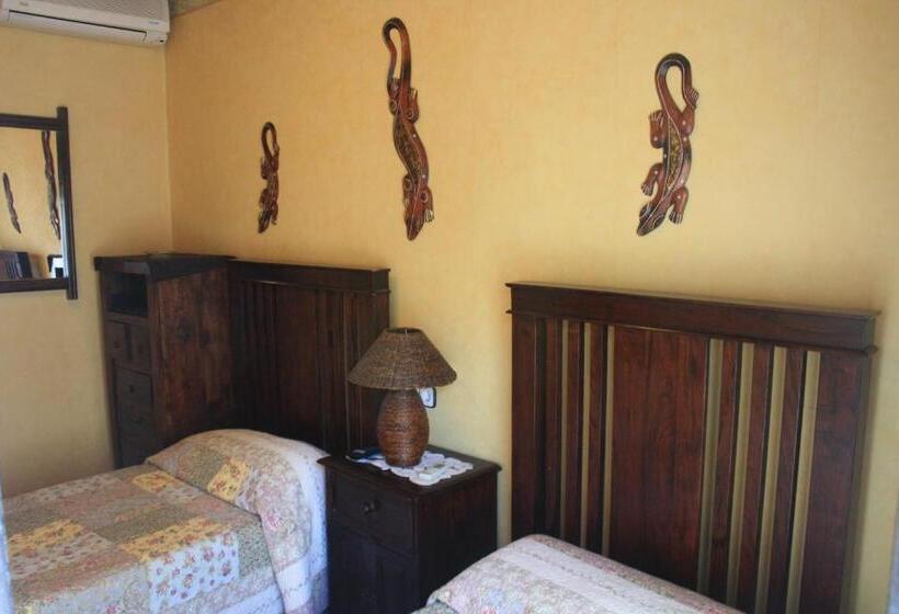 Номер Стандарт, Hostal Restaurante La Diligencia