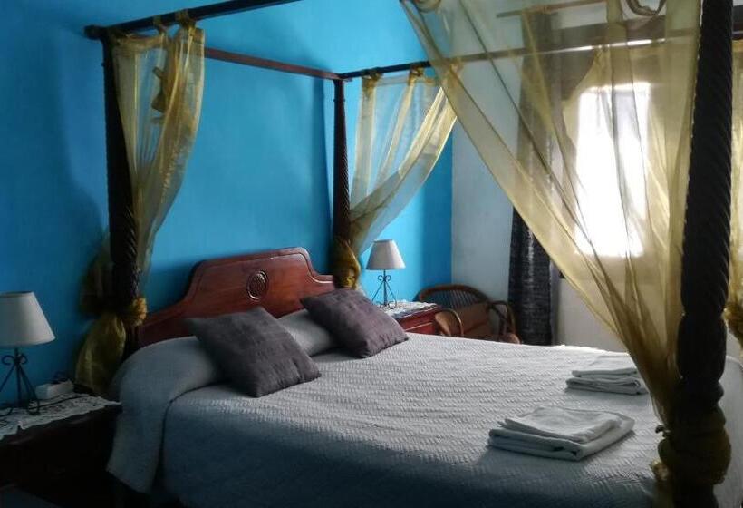 Номер Стандарт, Hostal Restaurante La Diligencia