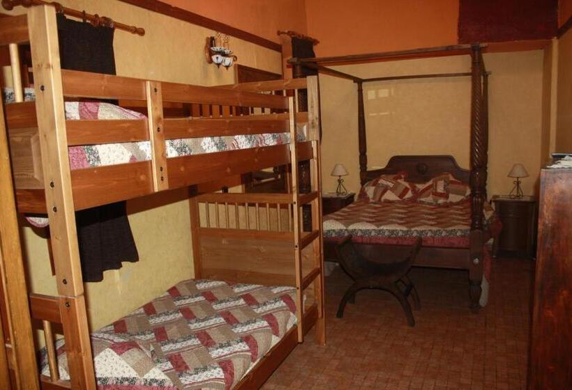 Семейный Номер, Hostal Restaurante La Diligencia