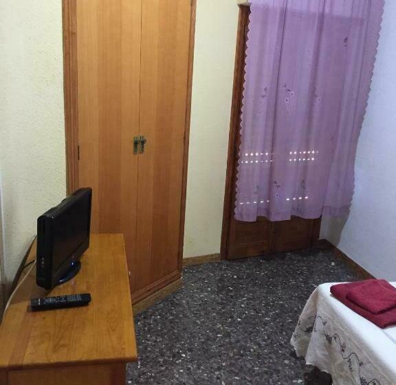 スタンダードシングルルーム, Hostal L'escaleta