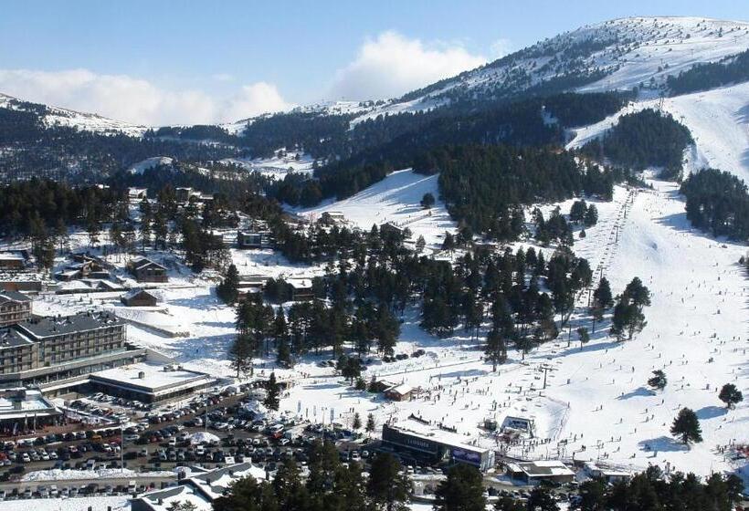 Четырехместный Номер Стандарт, Hg La Molina