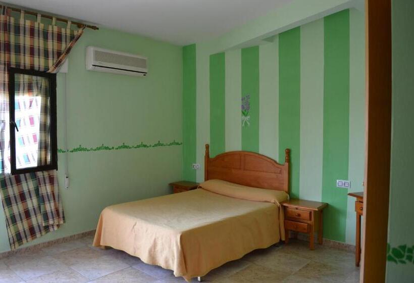 Номер Стандарт, Hostal Vadillo