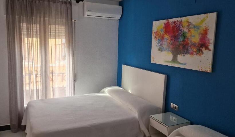 غرفة قياسية مزوَّدة بشُرفة, Pension El Patio