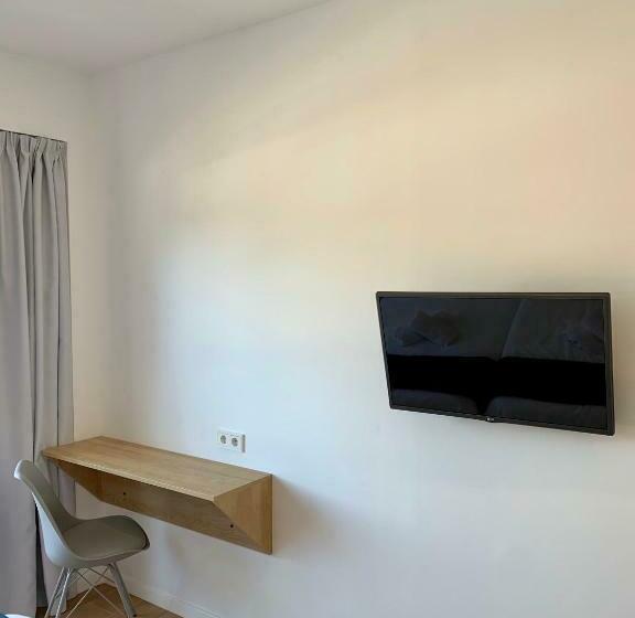 스탠다드 룸, Hostal Alcina