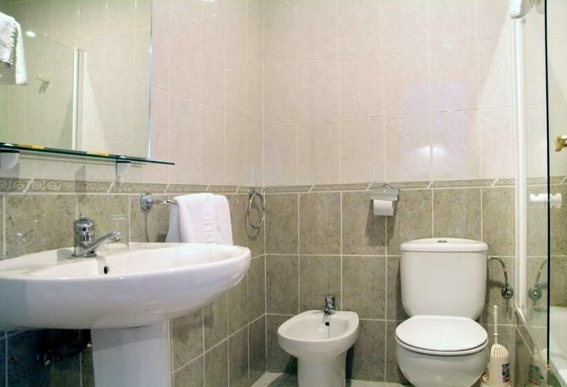Номер Стандарт, Hostal Arias