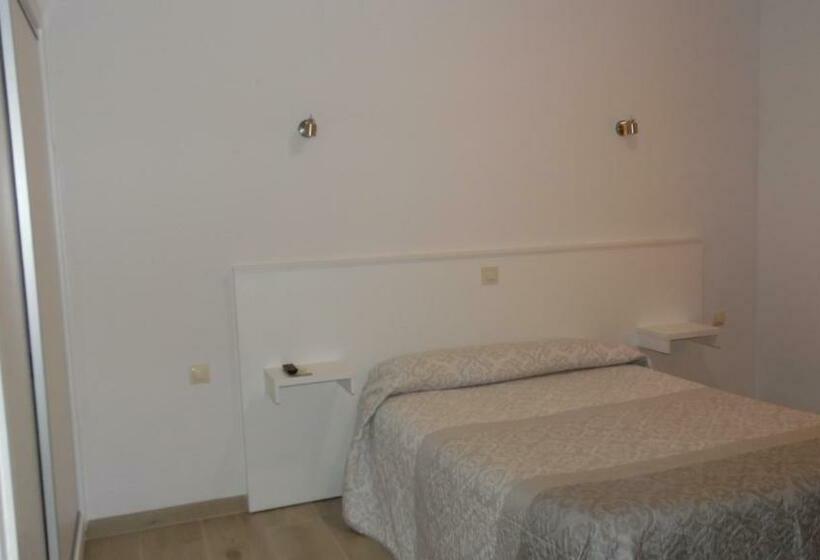 Номер Стандарт, Hostal Arias