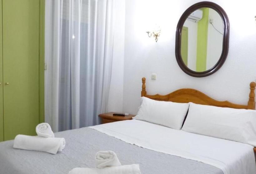 Quarto Estandar com Terraço, Hostal Candeleda