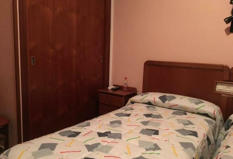 Номер Стандарт, Hostal Moraleda