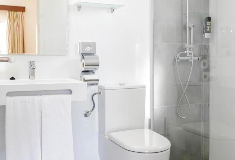 اتاق استاندارد یک نفره, Hostal Neptuno