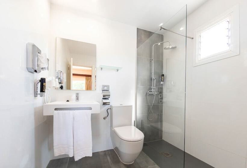 اتاق استاندارد یک نفره, Hostal Neptuno