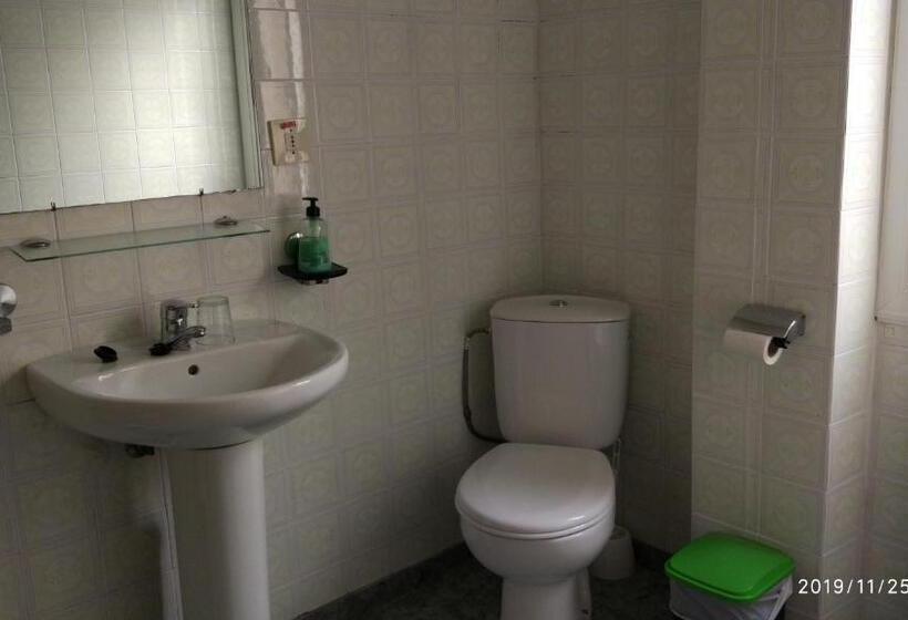 Номер Стандарт, Hostal Residencia Pasaje