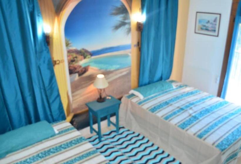 اتاق استاندارد چهار تخته, Residencia Santiago Mallorca