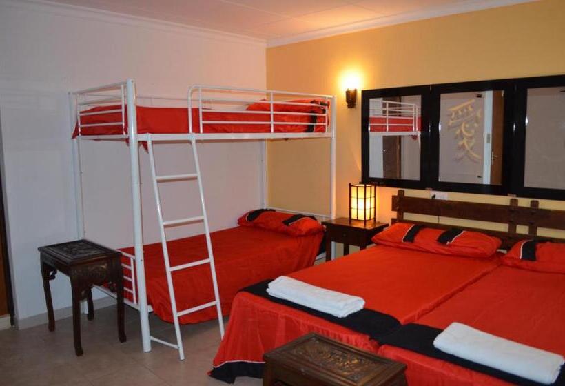 استودیوی استاندارد, Residencia Santiago Mallorca