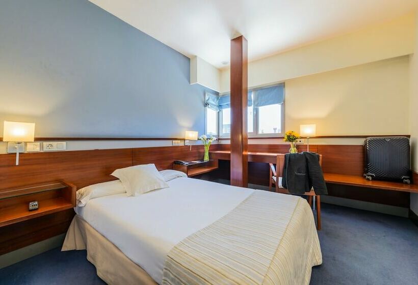 Номер Стандарт Индивидуальный, Hostal Torrejon