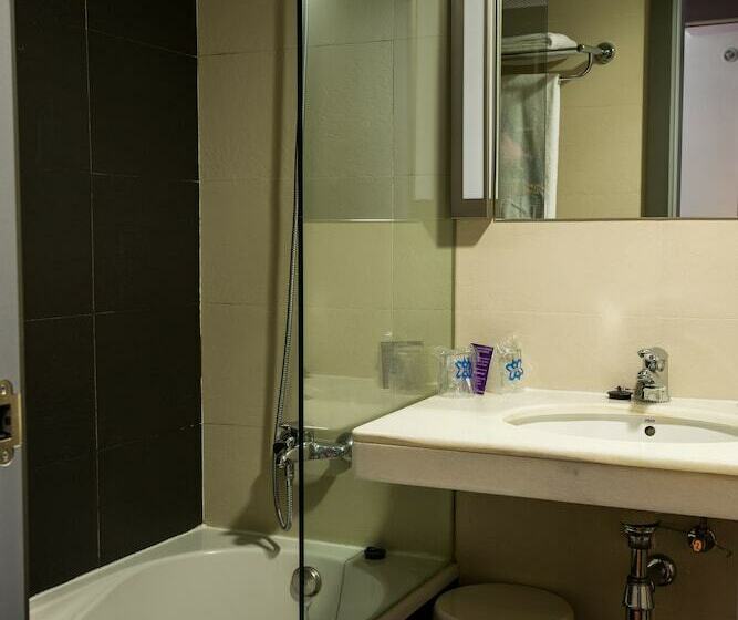 Номер Стандарт, Hostal Torrejon