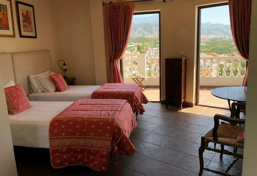 オーシャンビュースタンダードルームテラス付き, Hostal Avalon