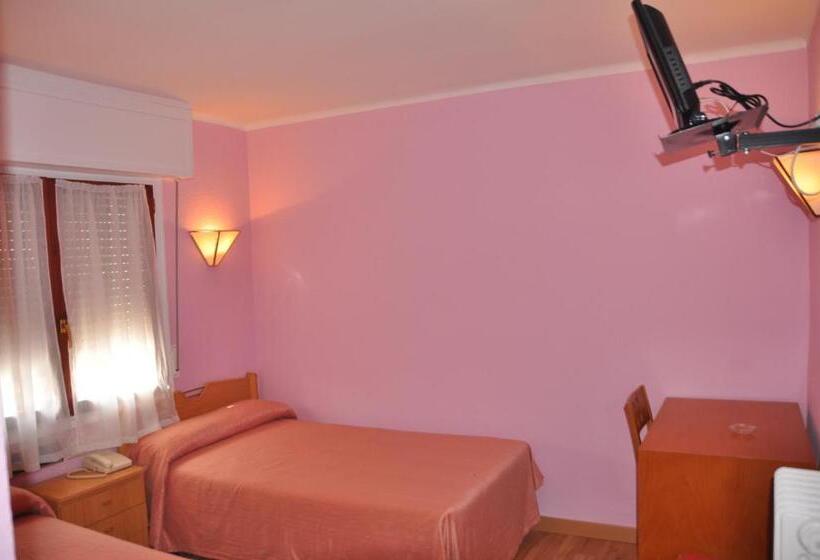 Номер Стандарт, Hostal Restaurant Jose Luis