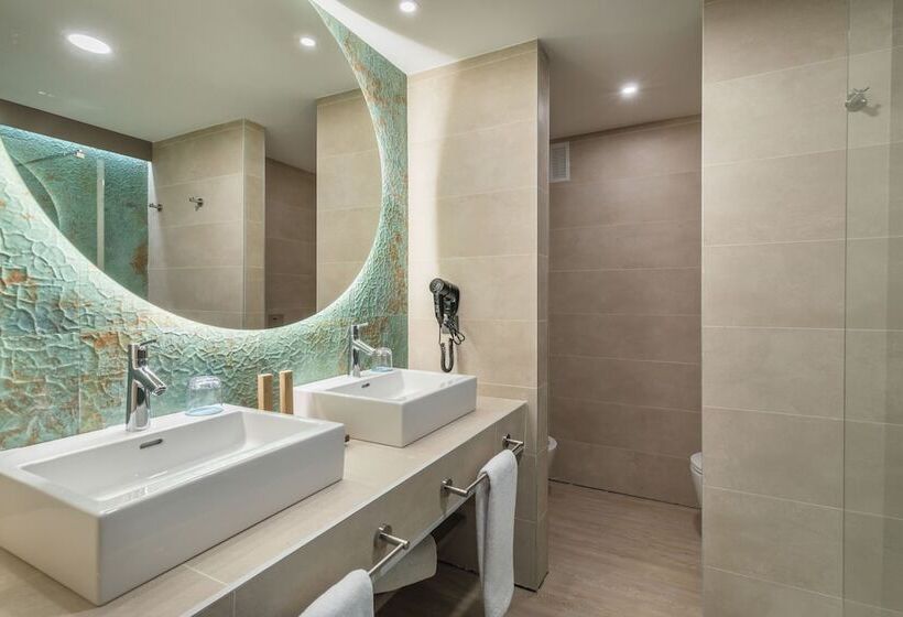 Номер Deluxe, Occidental Puerto Banús