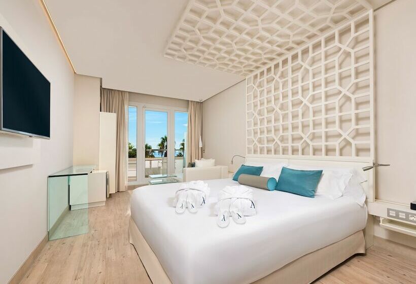 Номер Стандарт Боковой Вид на Море, Amàre Beach Hotel Marbella - Adults Recommended