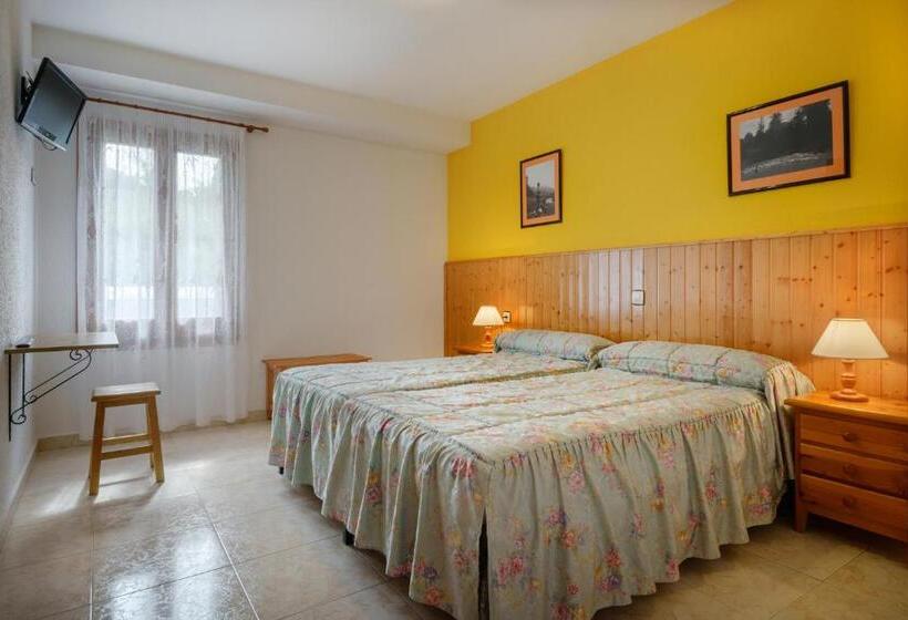 Номер Стандарт Вид на Горы, Hostal Kimboa