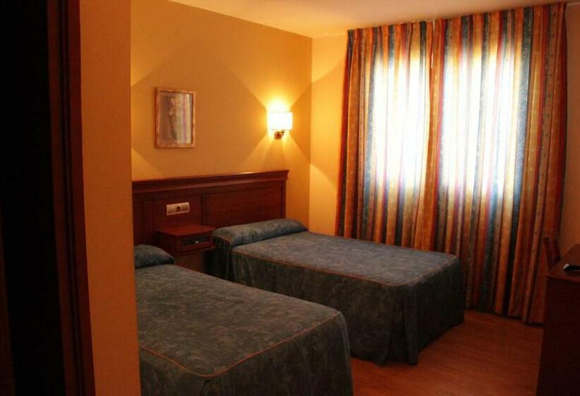 Номер Стандарт, Hostal Tio Pepe Ii