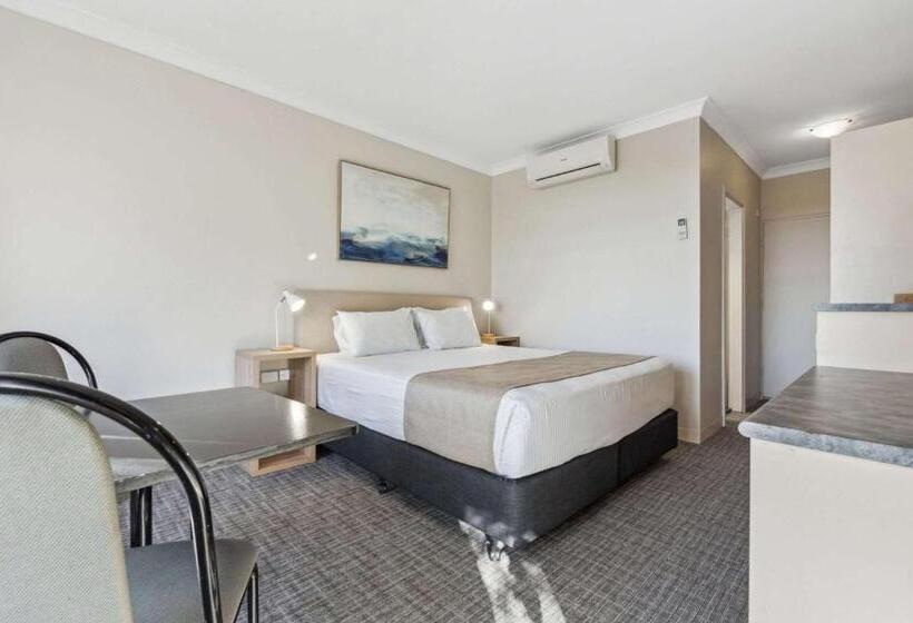 اتاق استاندارد با تخت بزرگ, Econo Lodge Dockside Glenelg