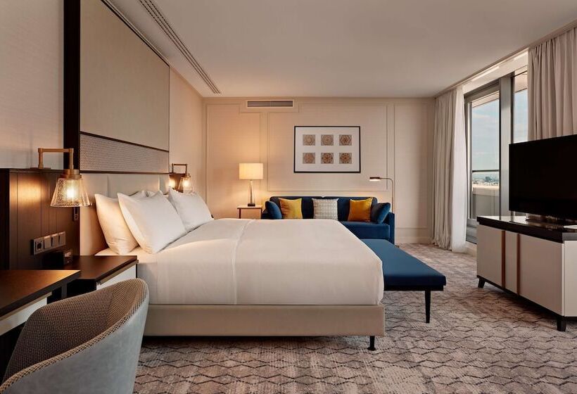 펜트하우스 스위트, Hilton Vienna Park