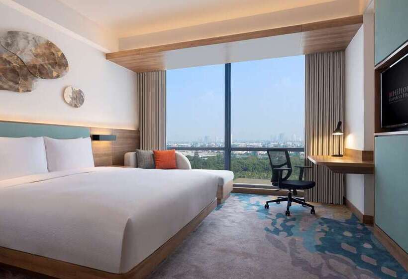 اتاق استاندارد با تخت بزرگ, Hilton Vienna Park