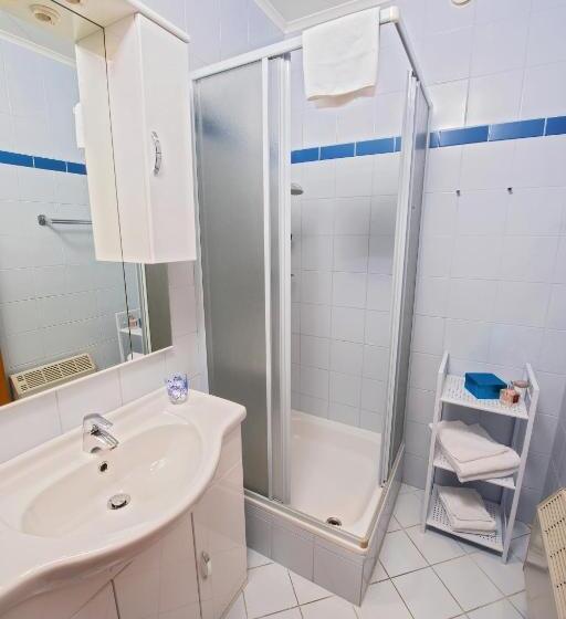 اتاق استاندارد با بالکن, Seehotel Princes