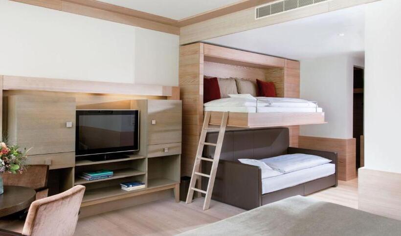 Номер Стандарт с Балконом, A Rosa Ifen Hotel Kleinwalsertal