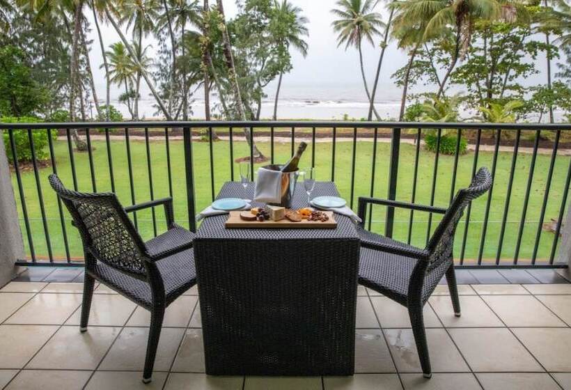 Семейный Номер, Castaways Resort & Spa On Mission Beach
