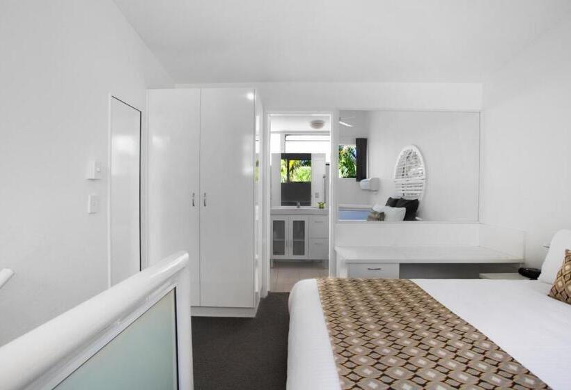 Апартаменты Superior 1 Спальня Вид на Бассейн, Caribbean Noosa