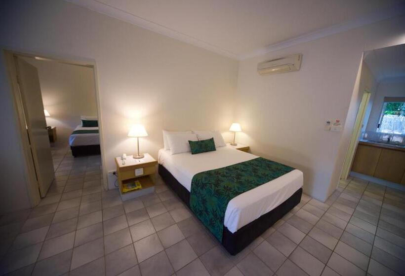 Семейное Студио, Lazy Lizard Motor Inn